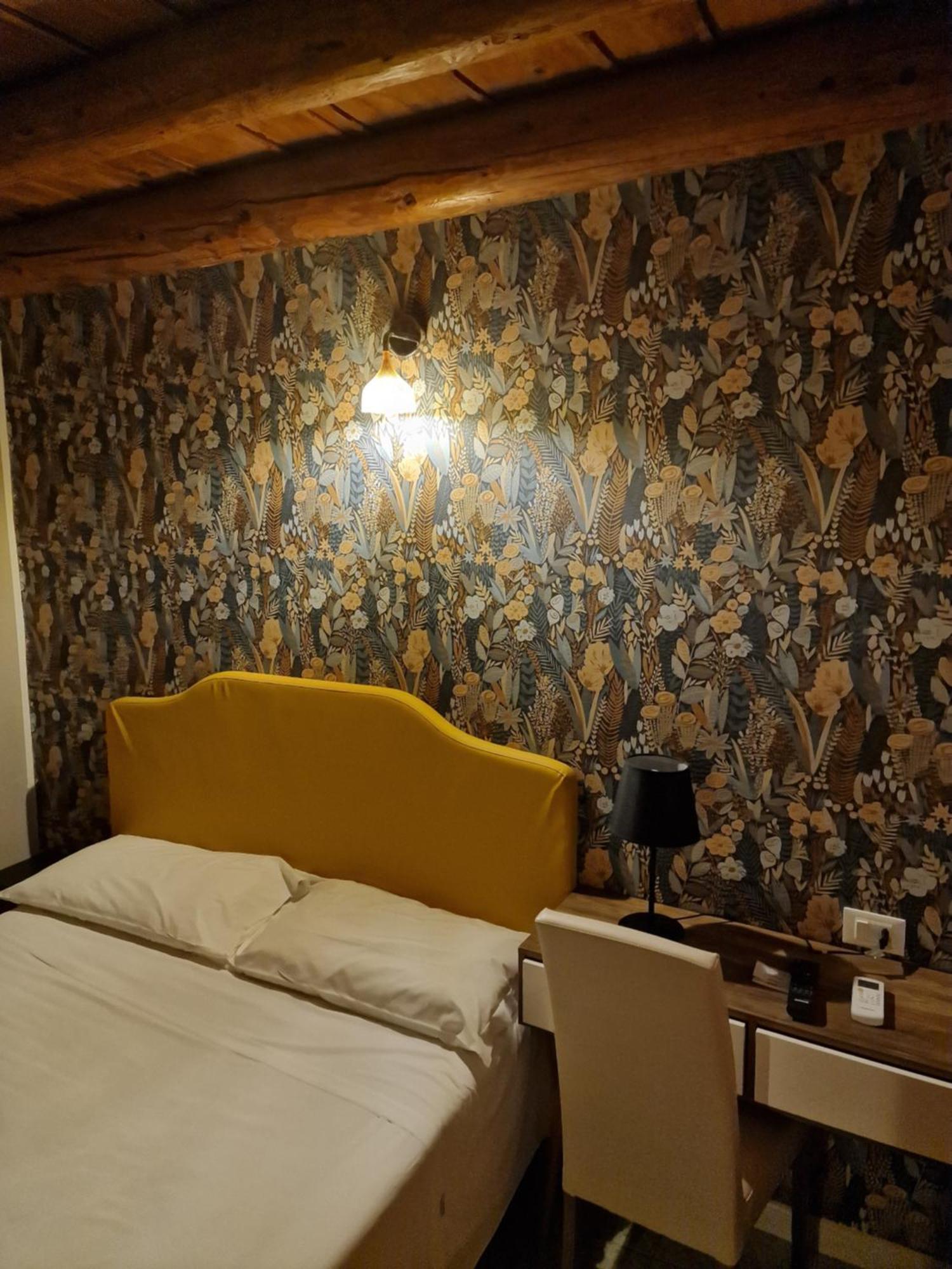 קאפרינו ורונזה Locanda Al Centrale מראה חיצוני תמונה