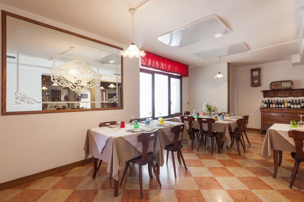 קאפרינו ורונזה Locanda Al Centrale מראה חיצוני תמונה