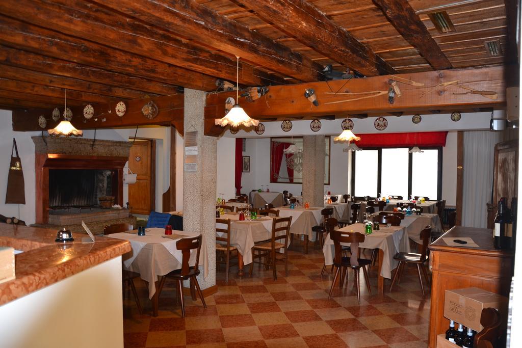 קאפרינו ורונזה Locanda Al Centrale מראה חיצוני תמונה